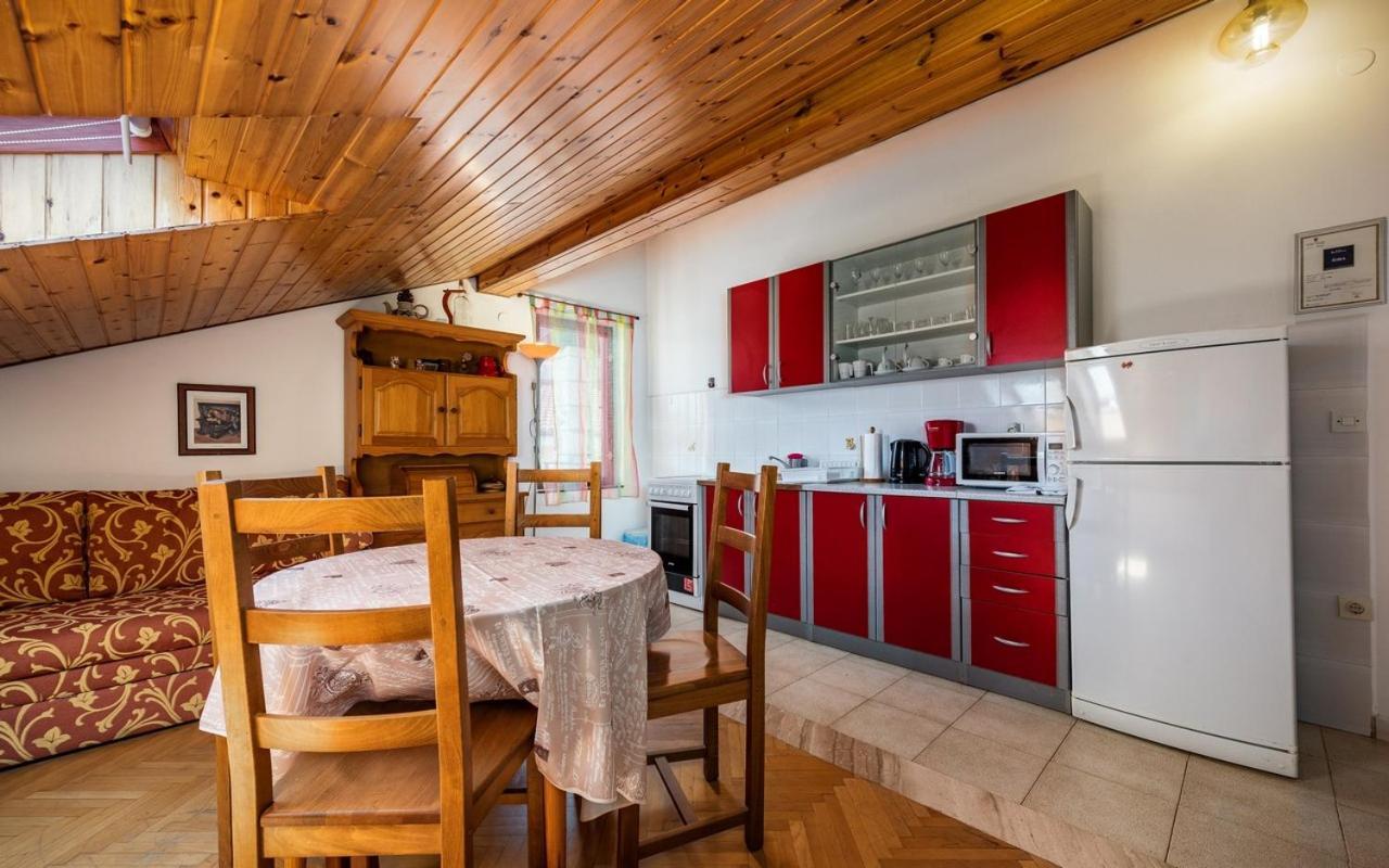Apartmani Lido Bašanija Exterior foto