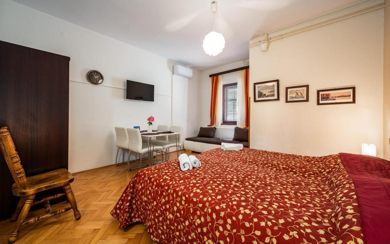 Apartmani Lido Bašanija Exterior foto