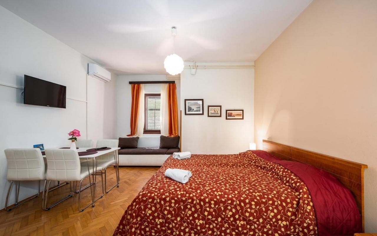 Apartmani Lido Bašanija Exterior foto
